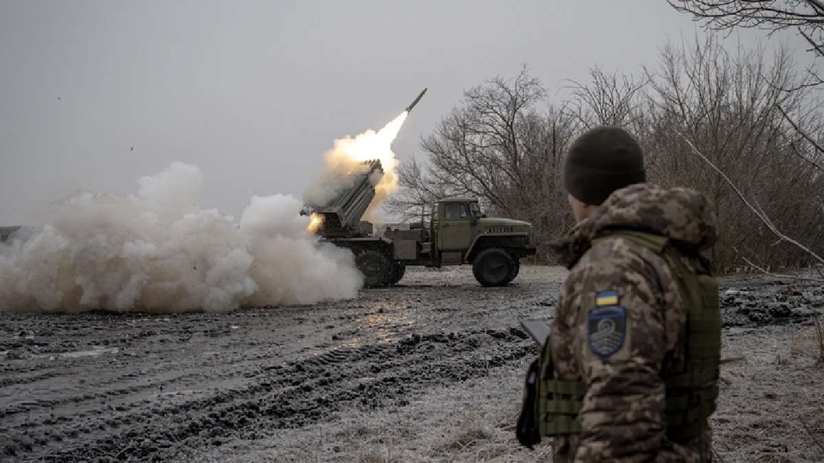 Avustralya'dan 170 milyon dolarlık destek: Hava savunma füzeleri Ukrayna yolunda
