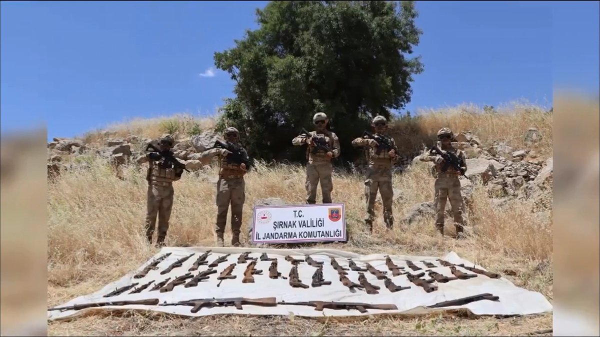 Yerlikaya açıkladı: 36 adet AK-47 tüfeği ele geçirildi