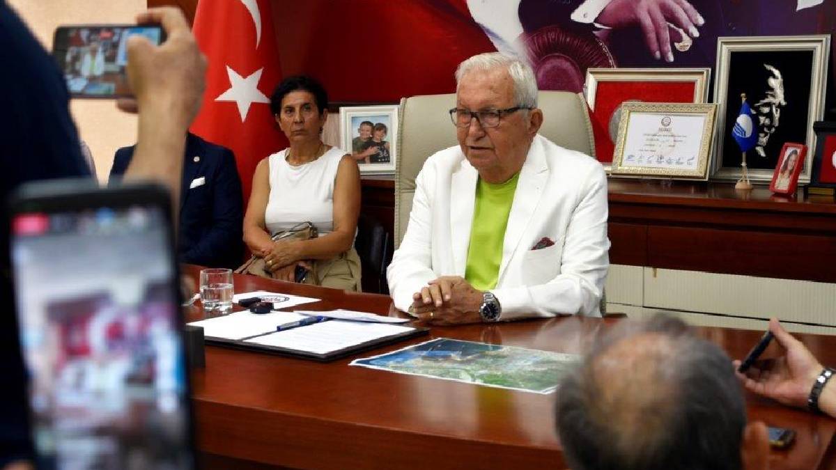 “Kulüp başkanı olmayacağım. isteyen gelsin alsın yoksa kulüp kapanacak”