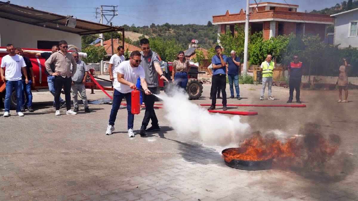 İzmir’in köyleri itfaiye üssü oluyor