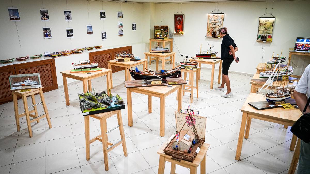 Kartal Belediyesi Fuaye Alanı maket gemilere ev sahipliği yaptı