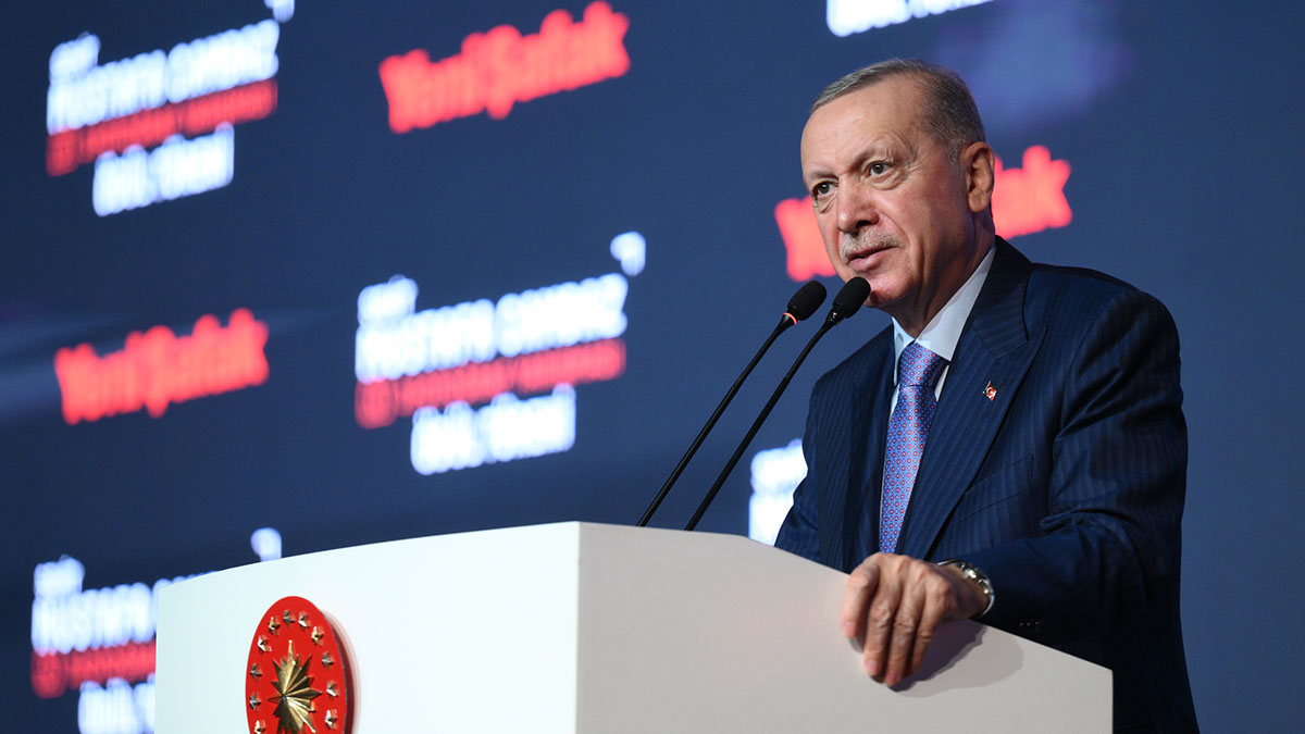 Cumhurbaşkanı Erdoğan: 15 Temmuz'da ölüm kusanlara karşı destan yazdık