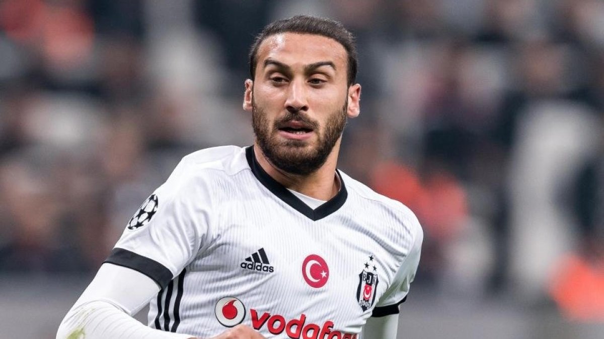 Fenerbahçe Cenk Tosun transferini açıkladı