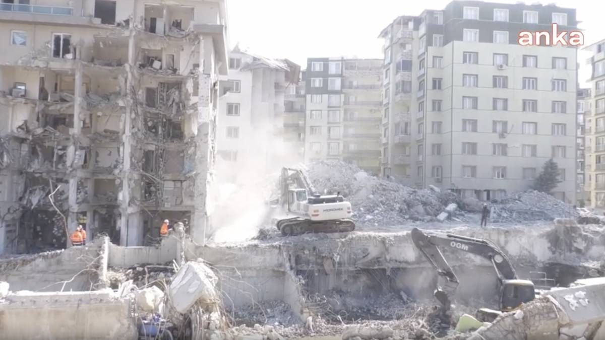 269 kişiye mezar olan Rönesans Rezidans'ın duruşması yarın