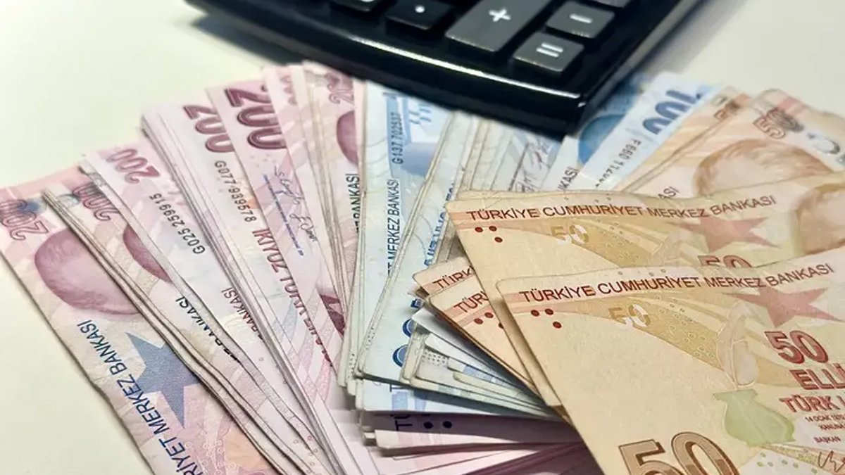 IBAN, pos cihazı, yurt dışı çıkış harç ücreti... Vergilerde yeni dönem başlıyor!