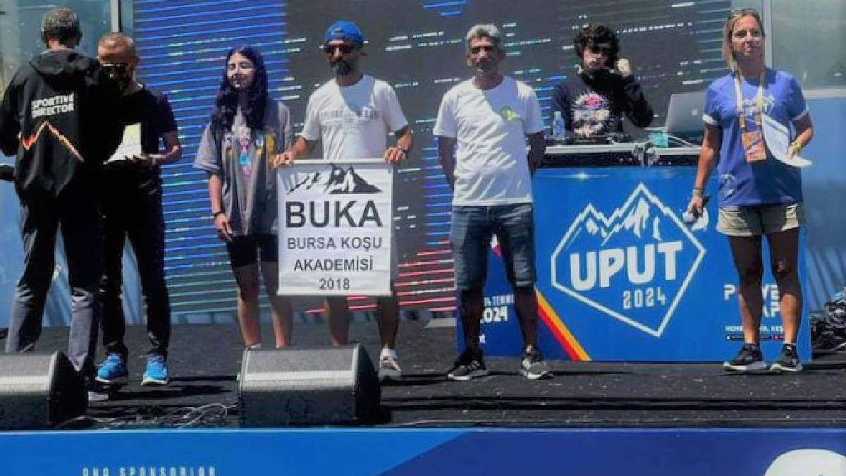 Ahmet Bayram, Bursa’dan madalyayla döndü