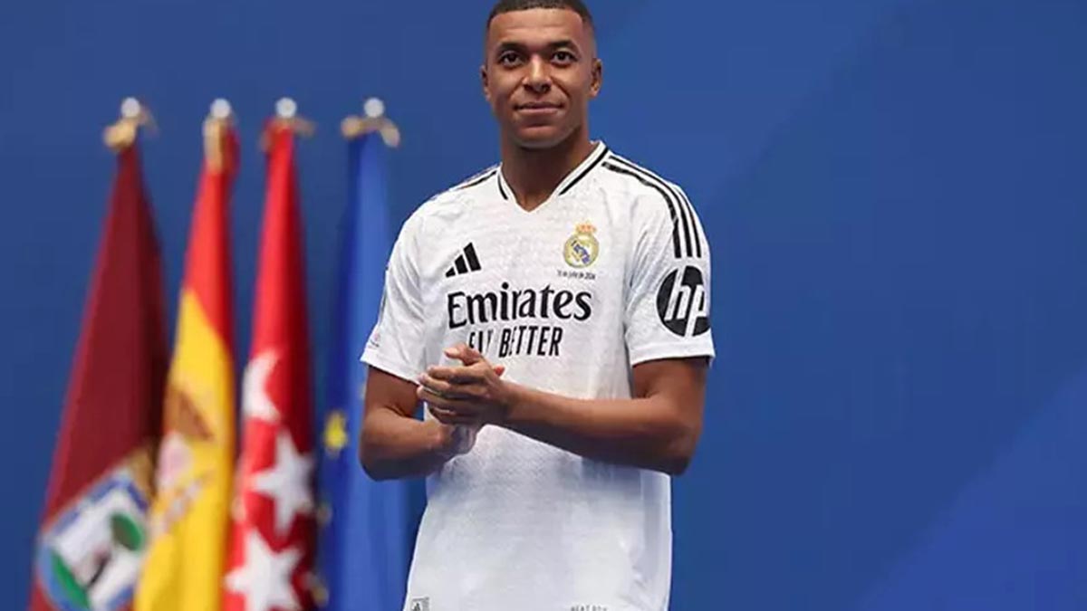 Kylian Mbappe resmen Real Madrid'de