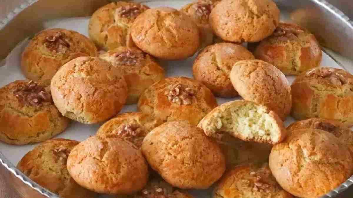 Bim ve A101'e gitmeden evdeki malzemelerle hazır! Annenize bile tarif sorduran anne kurabiyesi tarifi