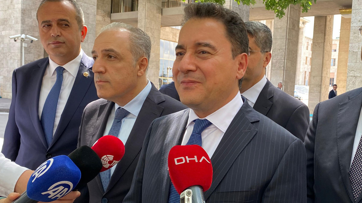 Babacan'dan ‘Teklif gelse AK Parti'ye katılır mısınız’ sorusuna yanıt: Kök sebepler durdukça tekrar birliktelik söz konusu olmaz
