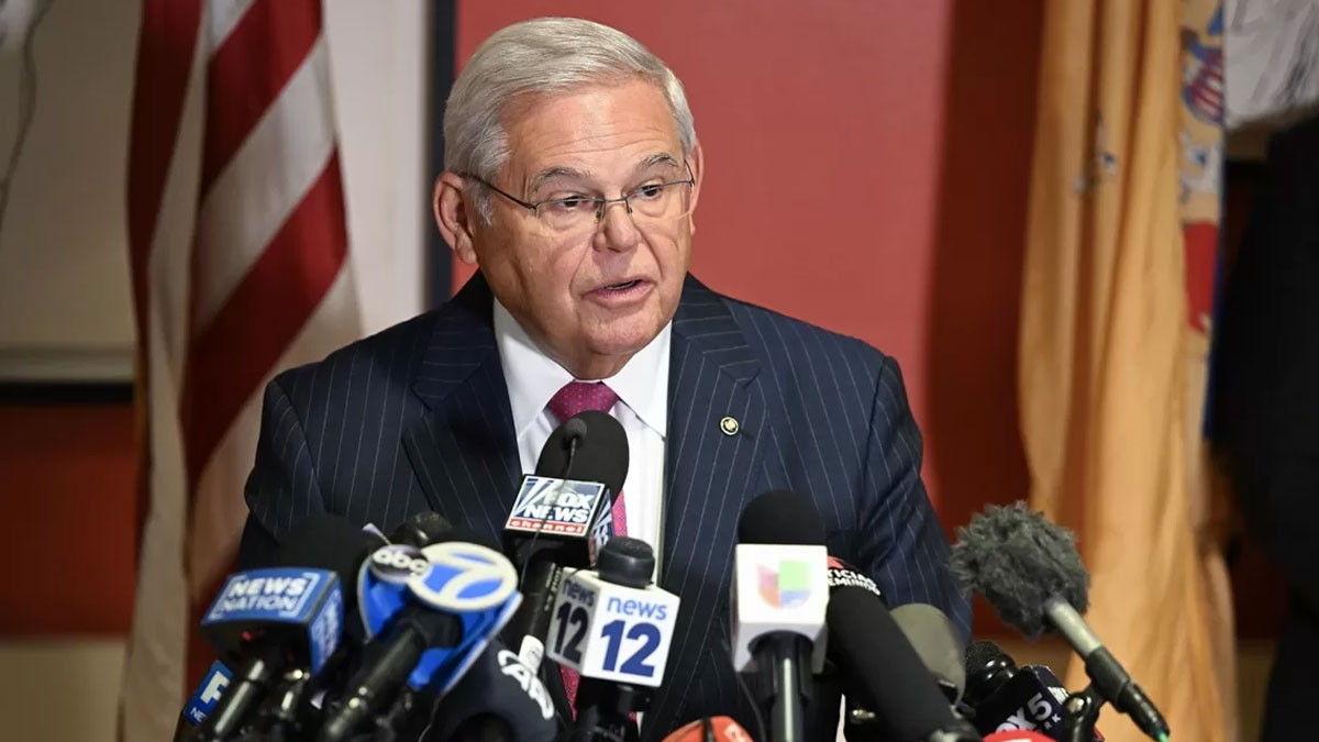 Rüşvet ve yolsuzluktan yargılanıyordu: Türkiye düşmanı Senatör Menendez suçlu bulundu