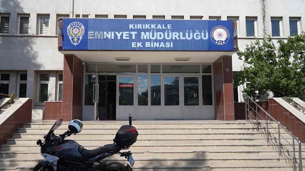 Tüm aileyi hedef aldı: 'Kızın, oğlun ve damadın sarraf dolandırdı' deyip para istedi