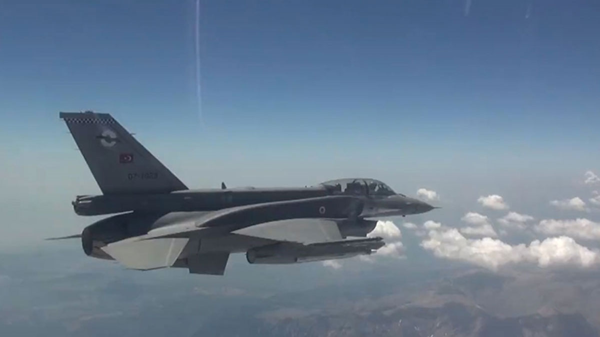 MSB: Irak ve Suriye'nin kuzeyinde 10 terörist etkisiz