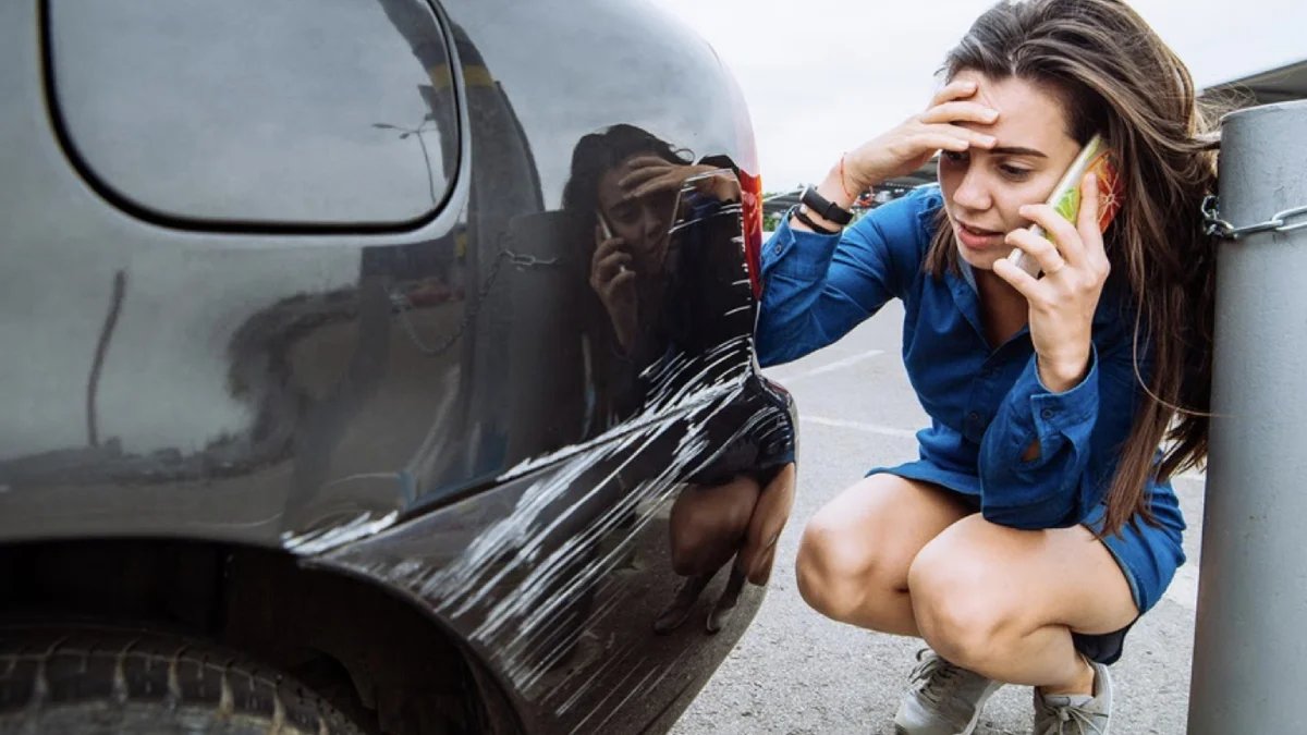 Arabayı pasta ciladan kurtaran yöntem! Sanayiye gitmeden deneyin: Çizikten eser bırakmıyor