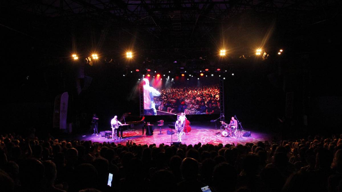 Cazın büyüsü Bursa’yı sardı