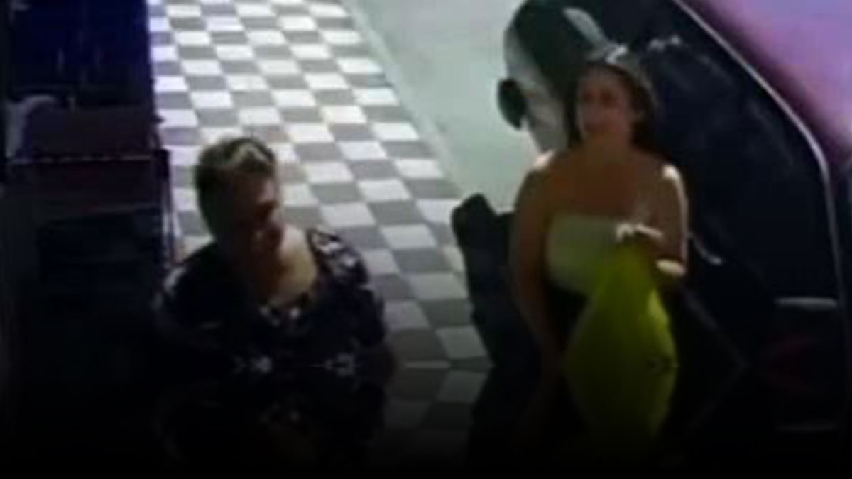 Kaldırımda yürürken ölüm teğet geçti! Korkunç anlar kamerada