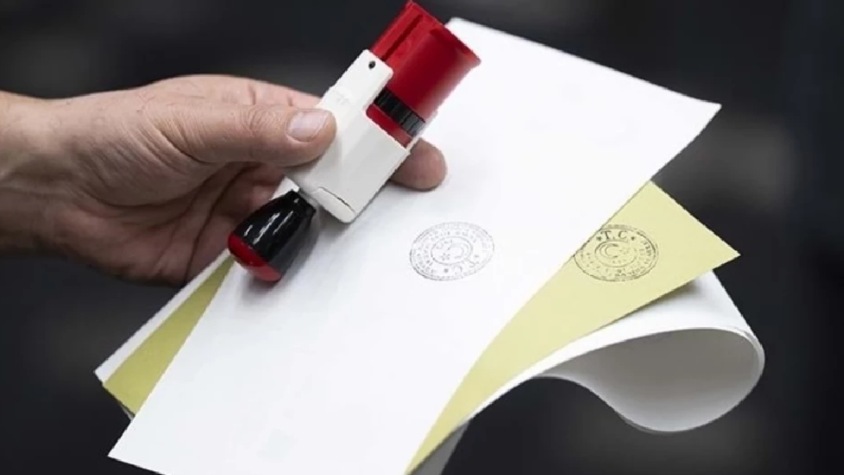 Siyaset Bilimci Emrah Gülsunar oy geçişlerini değerlendirdi: CHP’li olmayan seçmenin yüzde 38'i İmamoğlu'na oy verdi