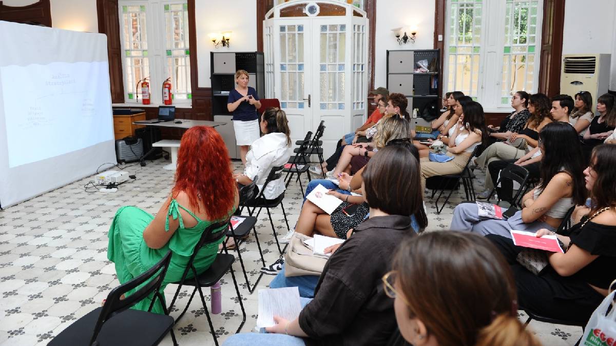 Geleceği tasarlayacak gençler Karşıyaka’da sahaya çıktı