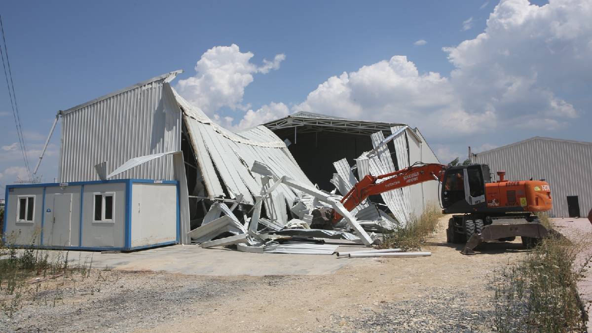 Tarım alanlarında kaçak yapı ile mücadele sürüyor