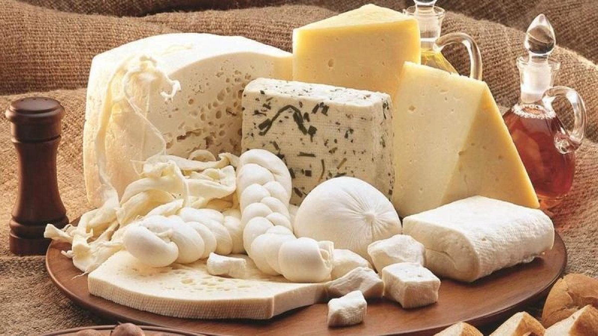 Sevilen peyniri sofralardan kaldıran zam! Herkes kilo kilo alıyordu: Fiyatlar daha da artacak