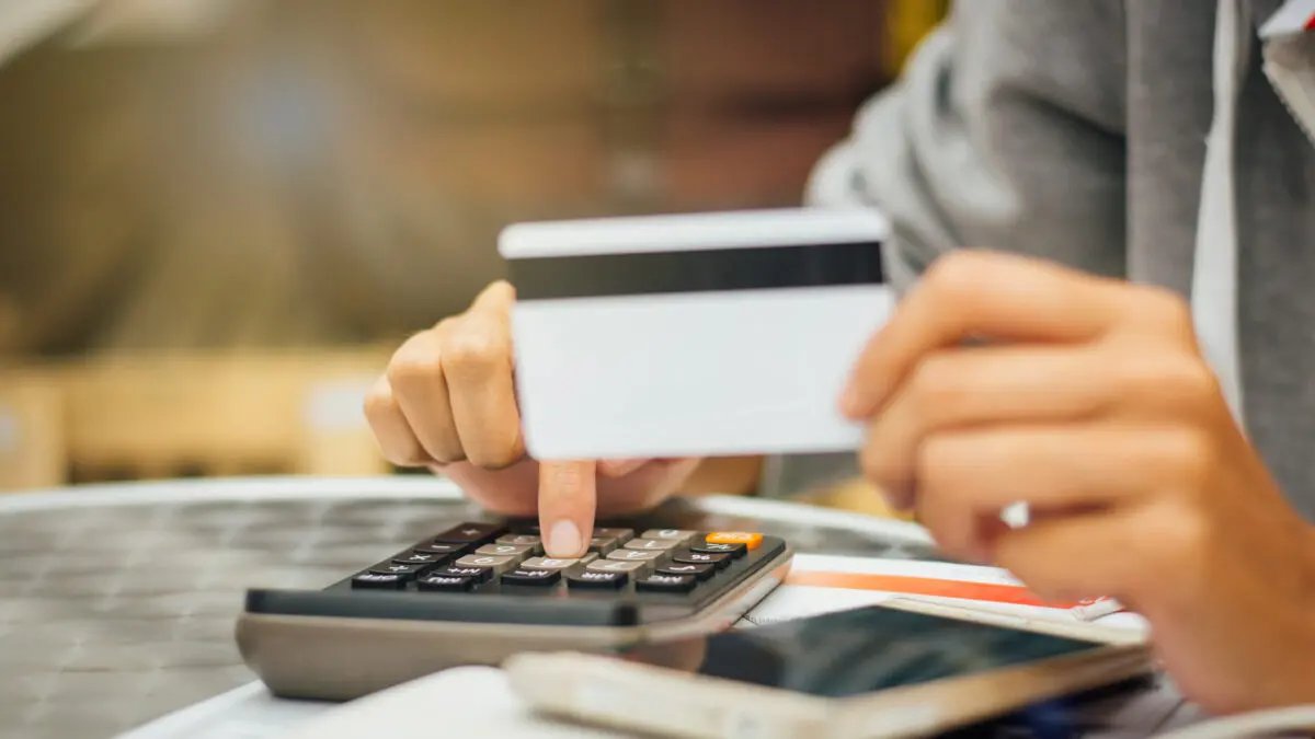 Kredi kartı sahiplerine karalar bağlatacak karar! Yeni düzenleme ortaya çıktı: Asgari ödeme tutarı değişiyor