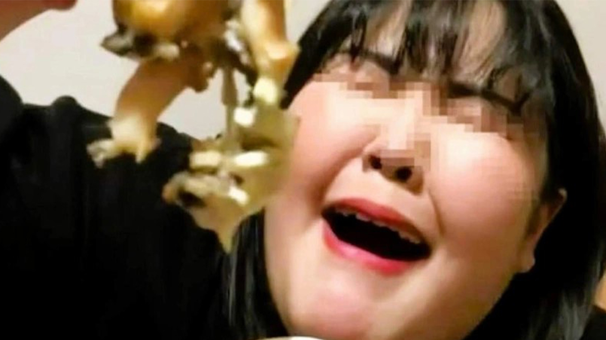 Ünlü sosyal medya fenomeni canlı yayında öldü!