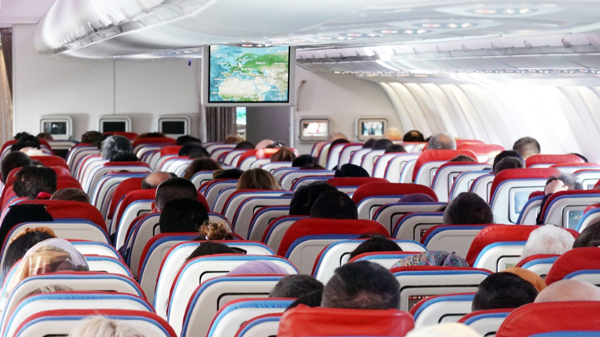 THY'de sistem çöktü, yolcular isyan etti