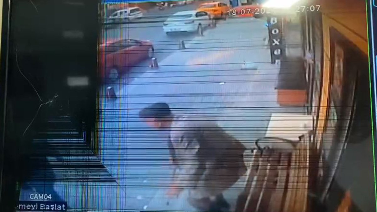 İstanbul'da dehşet! Babası ve kardeşine kurşun yağdırdı