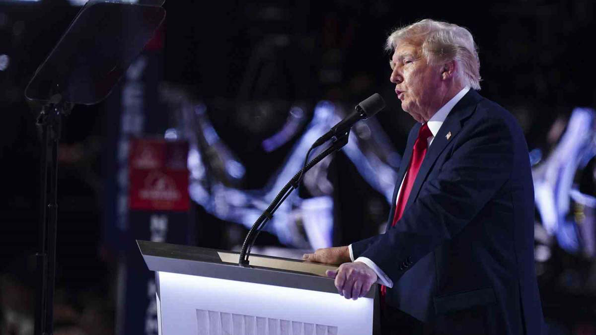 Trump'tan seçim vaadi: Tarihteki en büyük sınır dışı etme operasyonunu yapacağım