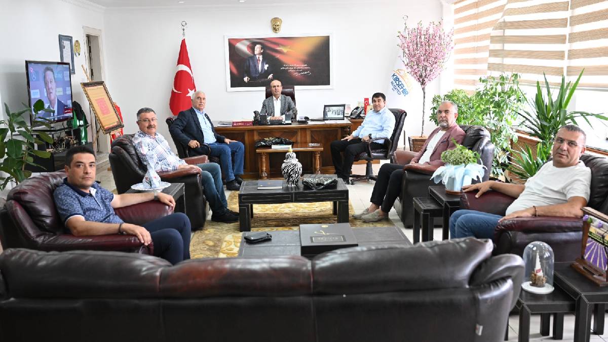 Başkan Ekicioğlu’na ziyaretler devam ediyor