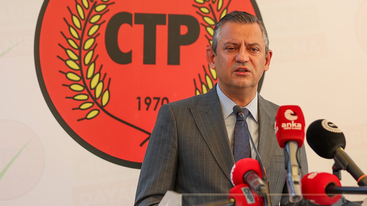 Özgür Özel, Kıbrıs'ta Türk Partisi lideri ile görüştü: Müzakere edilmeli