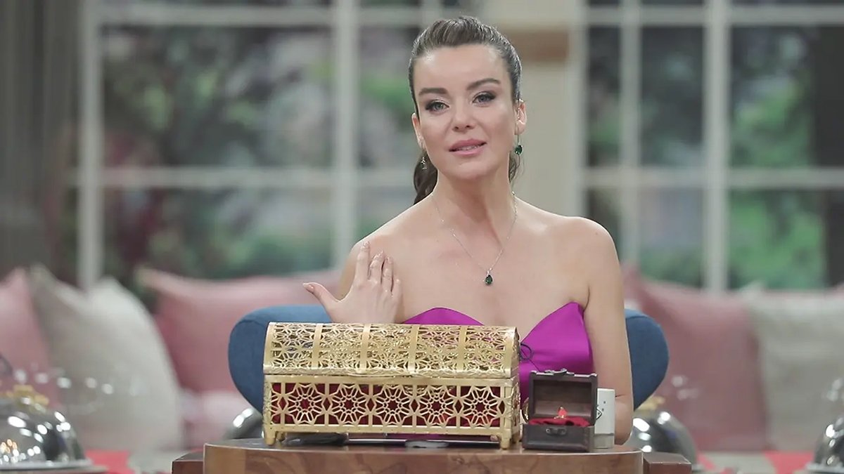 Gelinim Mutfakta'da sürpriz değişim! Nursel Ergin gitti, yerine...