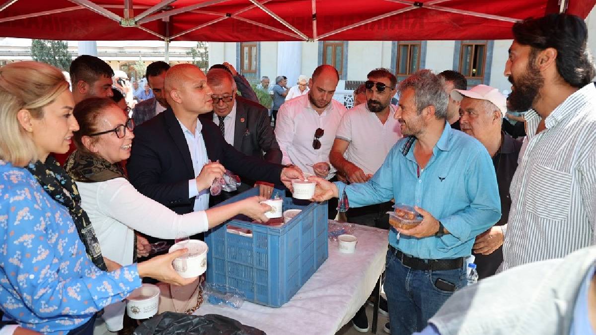 Kırıkkale’de binlerce kişiye aşure ikram edildi
