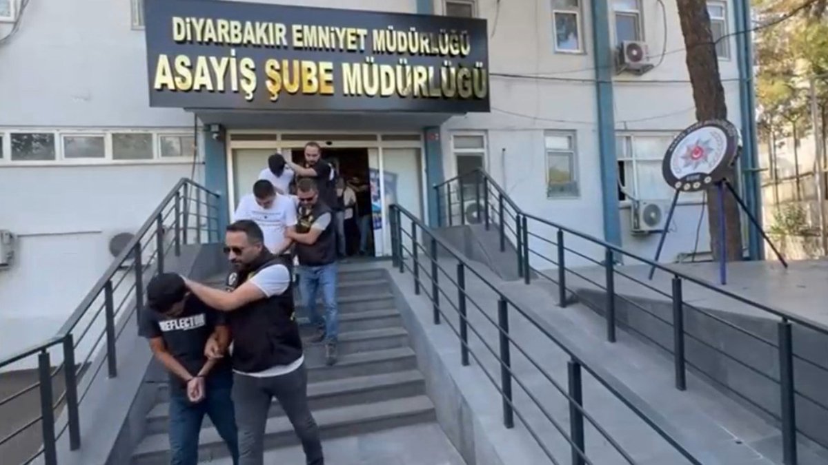 Sahte E-devlet sitesiyle dolandırıcılık yapan çeteye darbe: 26 şüpheli tutuklandı