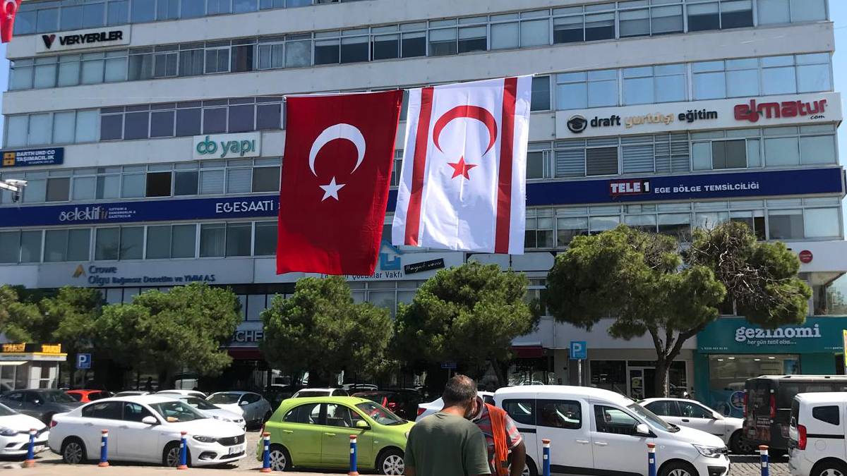 KKTC’nin Barış ve Özgürlük Bayramı İzmir’de kutlanıyor