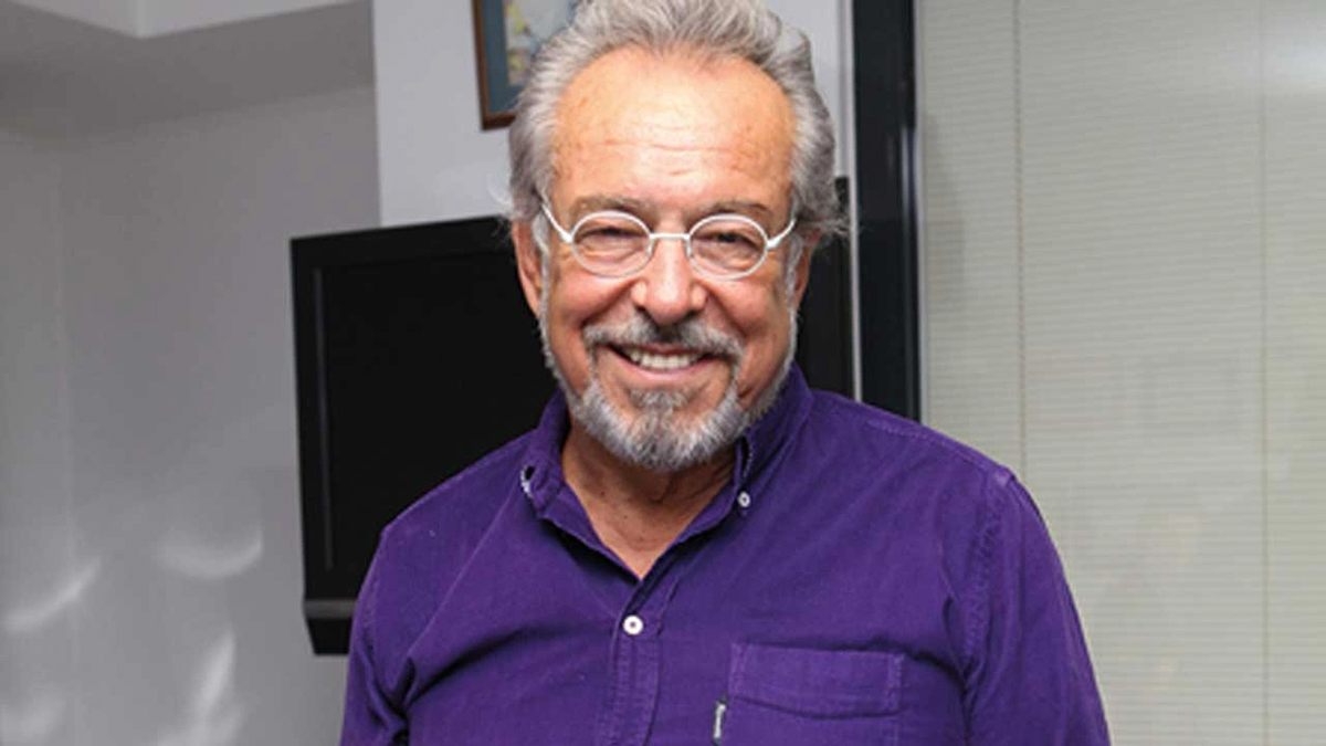 Gazeteci Güneri Cıvaoğlu hastaneye kaldırıldı: İşte son durumu