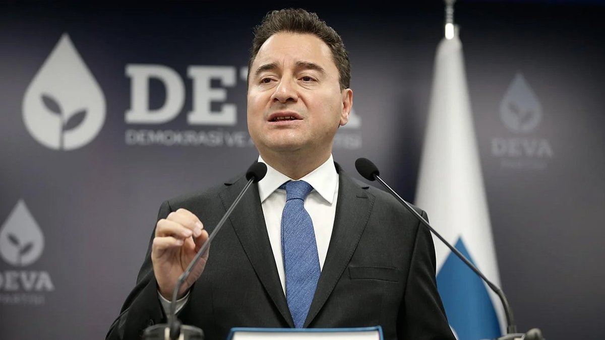 Babacan'dan iktidara 'ekonomi' eleştirisi: 10 kişiyle 2 yılda düzeltirim