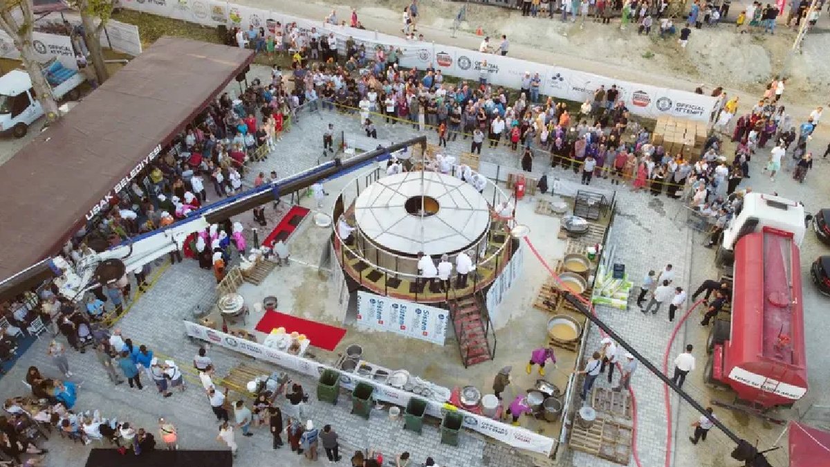 Dev kasede tarhana Guinness Rekorlar Kitabı'na girdi