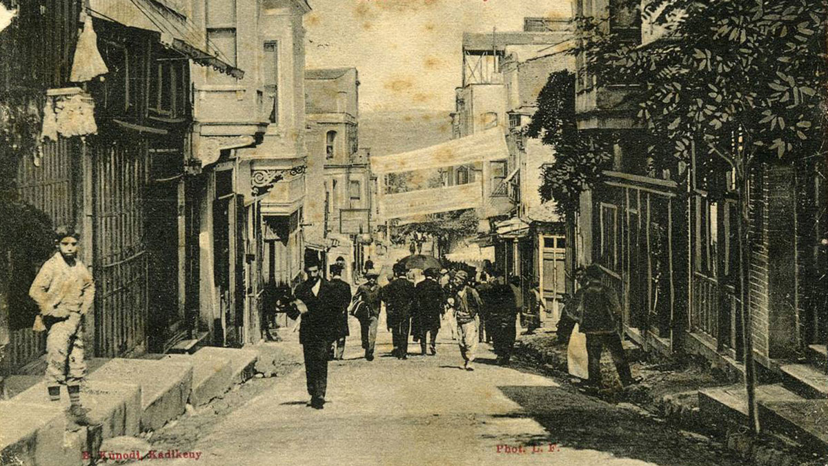 İBB'den tarihseverlere dev hizmet: Zaman Makinesi! İstanbul'da geçmişe yolculuk edin