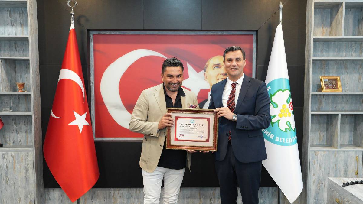 Çağrı Kanver’e Fahri Hemşehrilik unvanı verildi