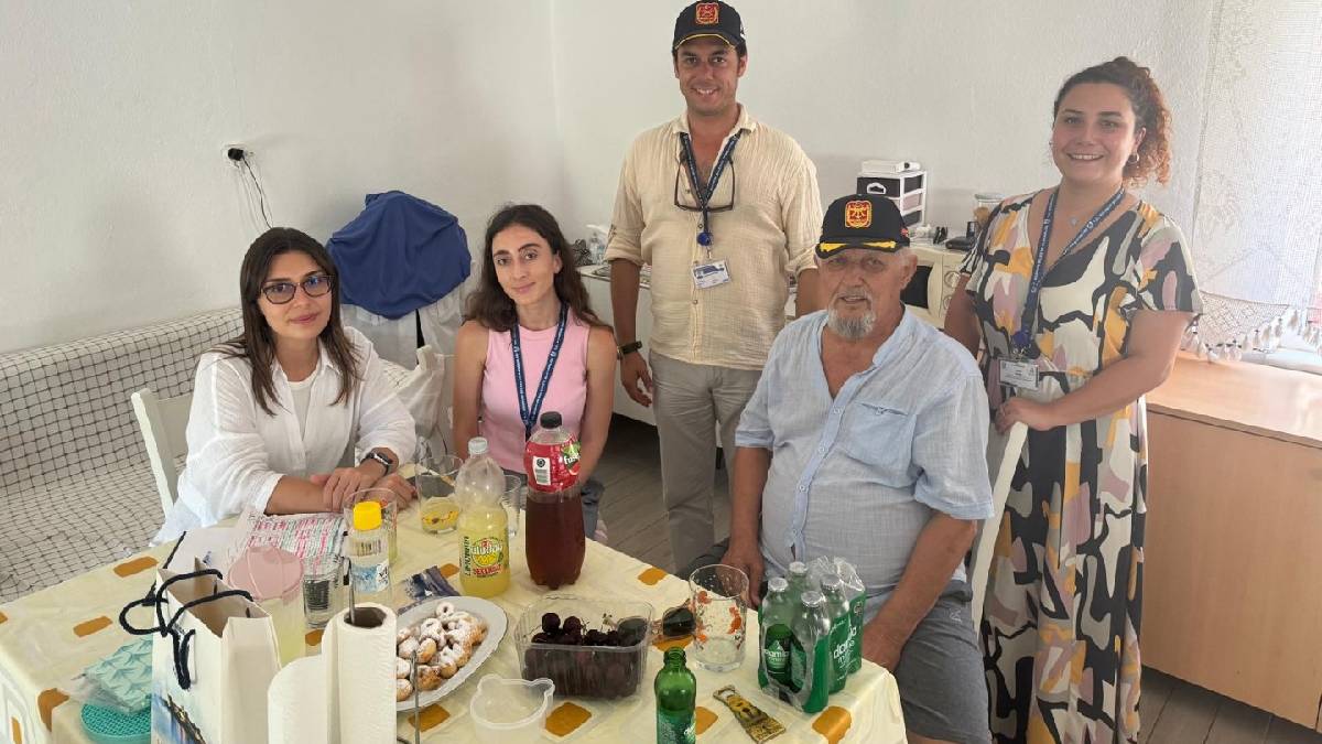 Bodrum Belediyesi Şehit Yakınları ve Gazi Hizmetleri Bürosu ekipleri Bodrum’da yaşayan 72 Kıbrıs gazisini ziyaret etti.