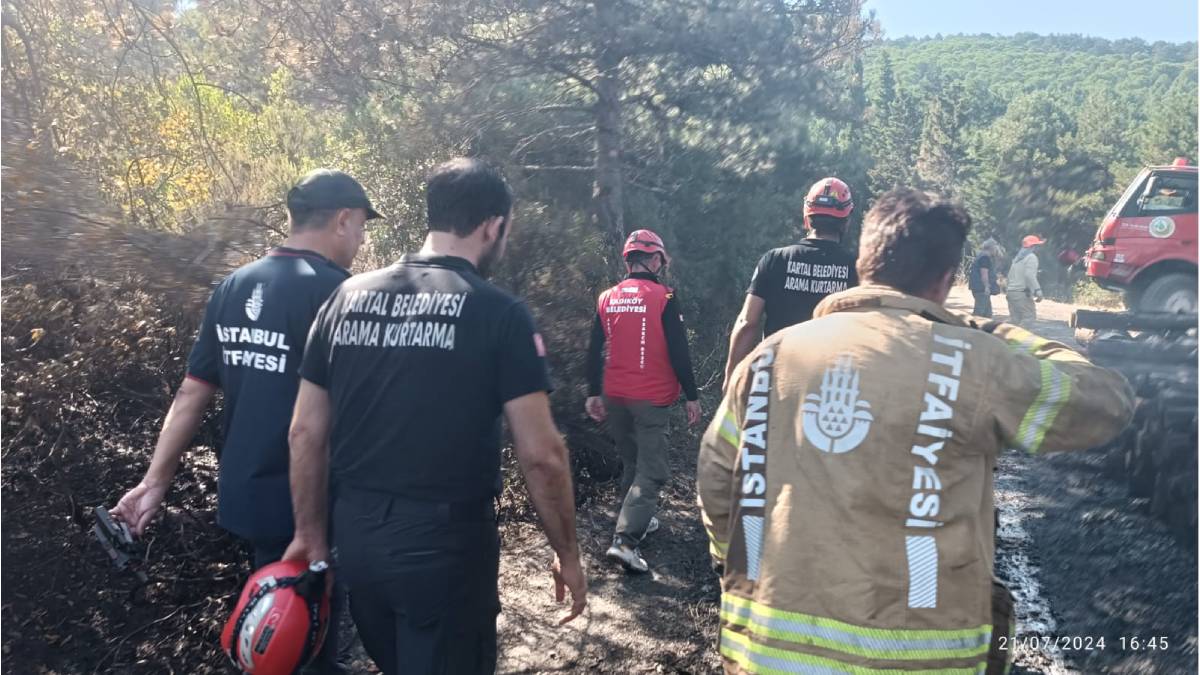 Kartal Belediyesi ekipleri orman yangınında söndürme çalışmalarına destek verdi