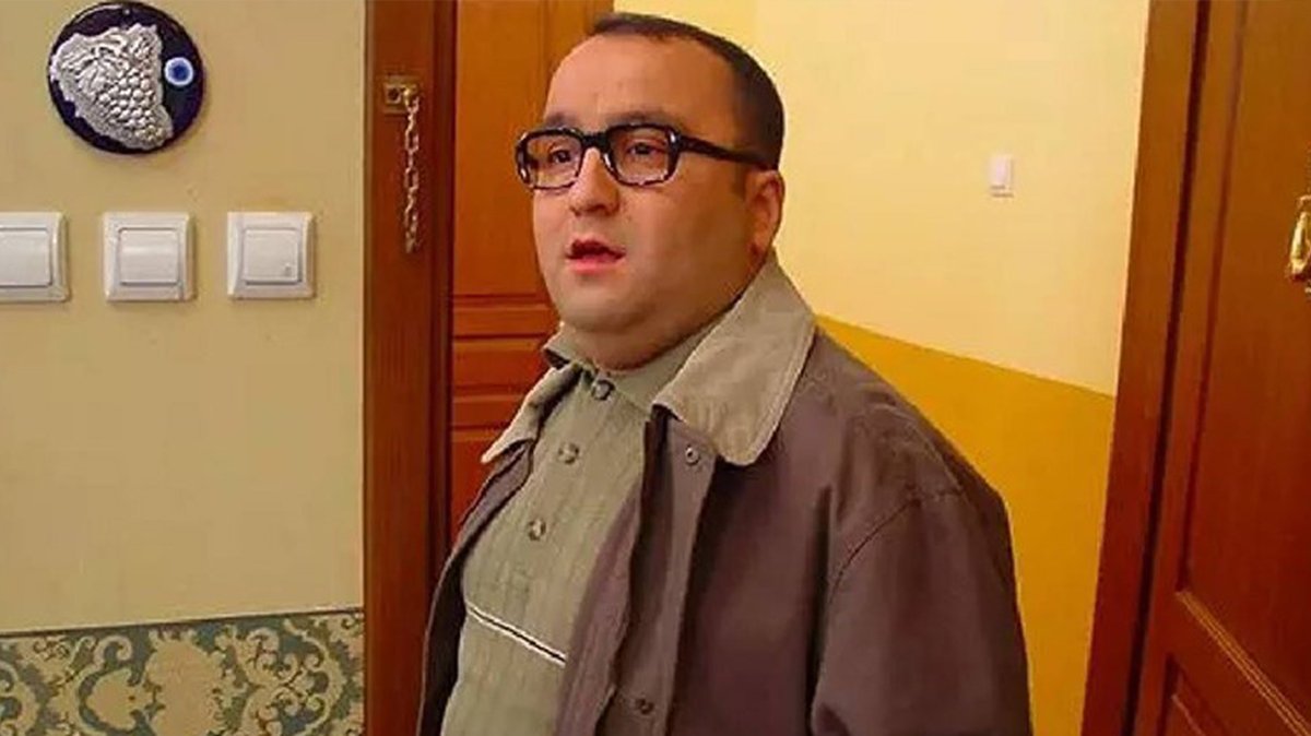 Amerika'ya taşınan Erdem Baş yeni işiyle şaşırttı