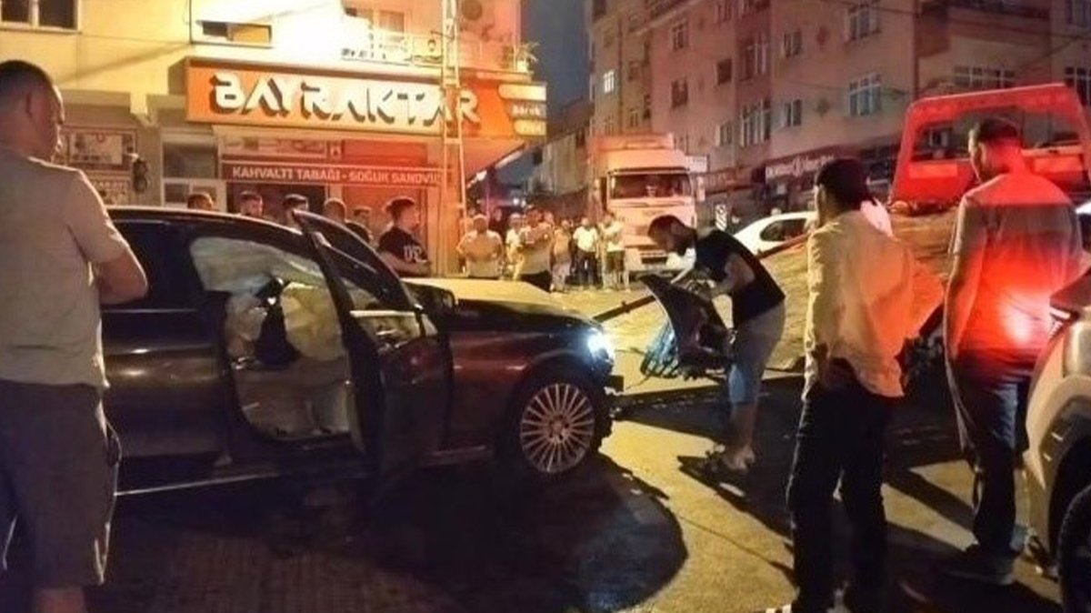 Feci kaza: 1'i ağır 2 yaralı!