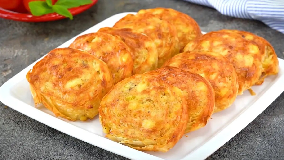 Whatsapp'ta paylaşım rekoru kıran börek tarifi! Kim der hazır yufkayla yapılmış, el açmasını aratmıyor