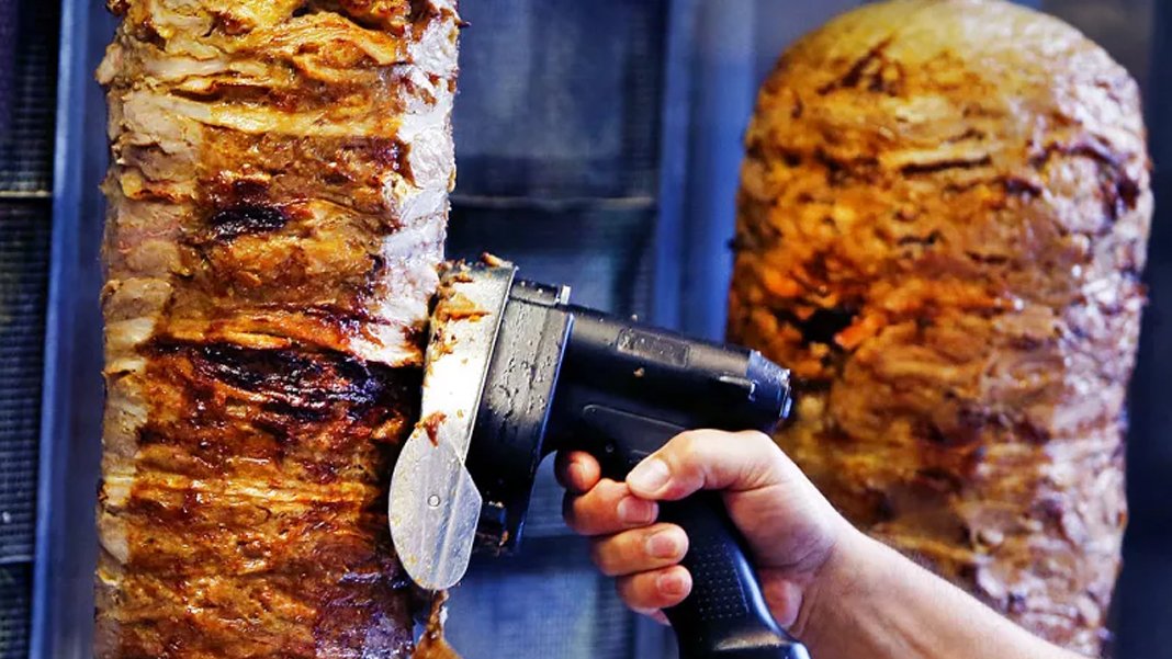 Türkiye'nin döner tescili Almanları zorluyor! Dönerin adı değişecek mi?