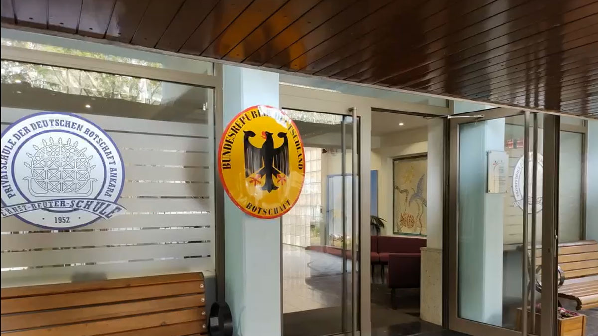 Ernst-Reuter Okulu, Türk öğrencileri kabul etmeyeceğini duyurdu