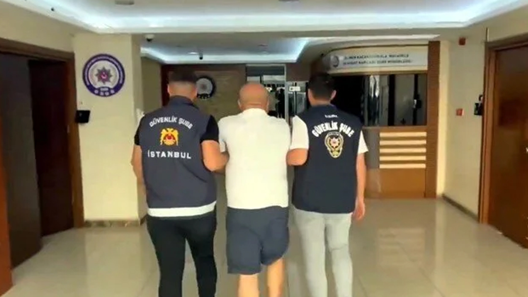 Hz. Muhammed'e hakaret eden kişiye tutuklama