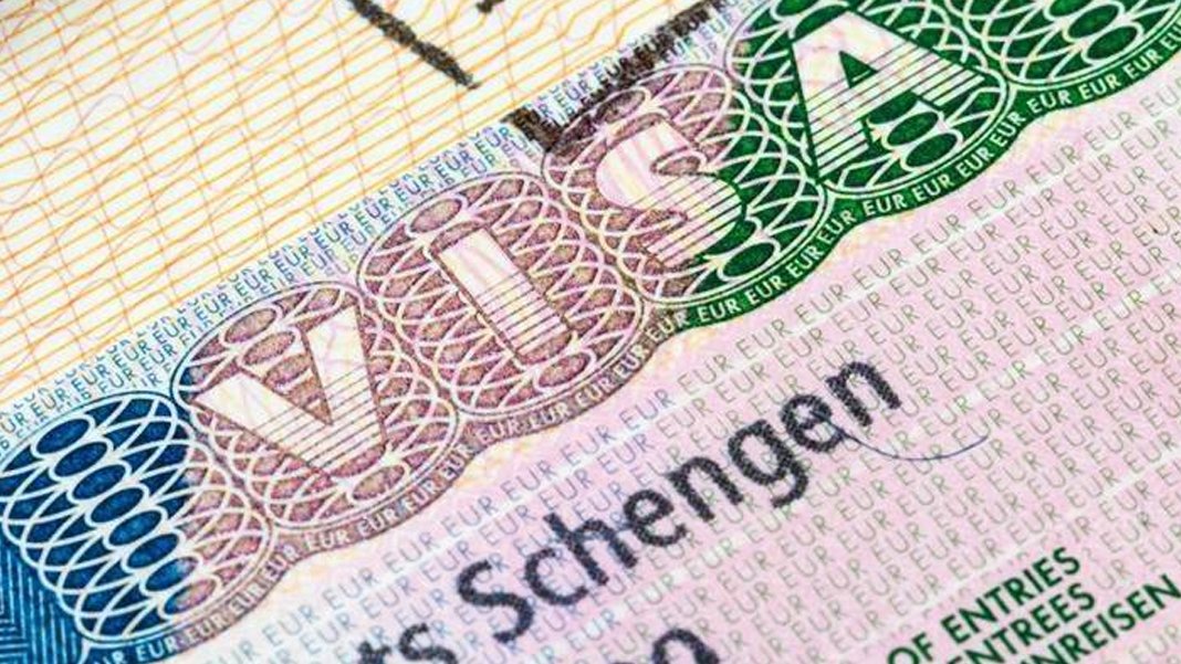 Schengen karaborsaya düştü: Para karşılığında hızlı rezervasyon