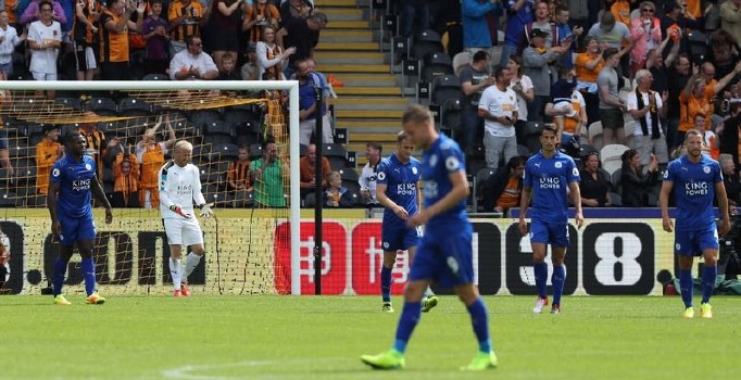 Premier Lig'in açılış maçında Leicester City Hull City'ye  2-1mağlup oldu