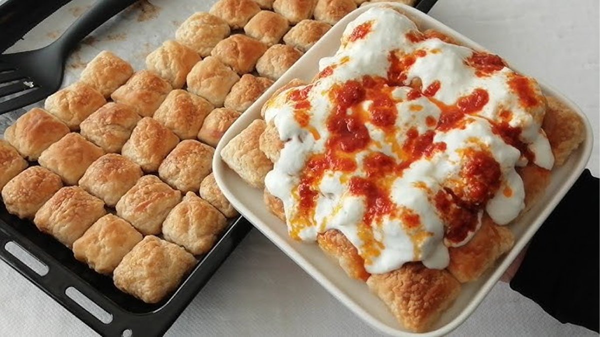 Yeni lezzet akımı: Patatesli milföy mantısı ile tanışın... Yiyenler tarif almak için sıraya giriyor